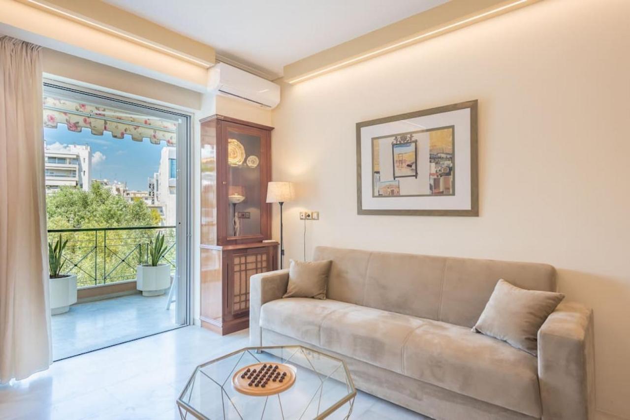 Central 3Br Apartment Next To Panormou Metro! Athen Eksteriør bilde