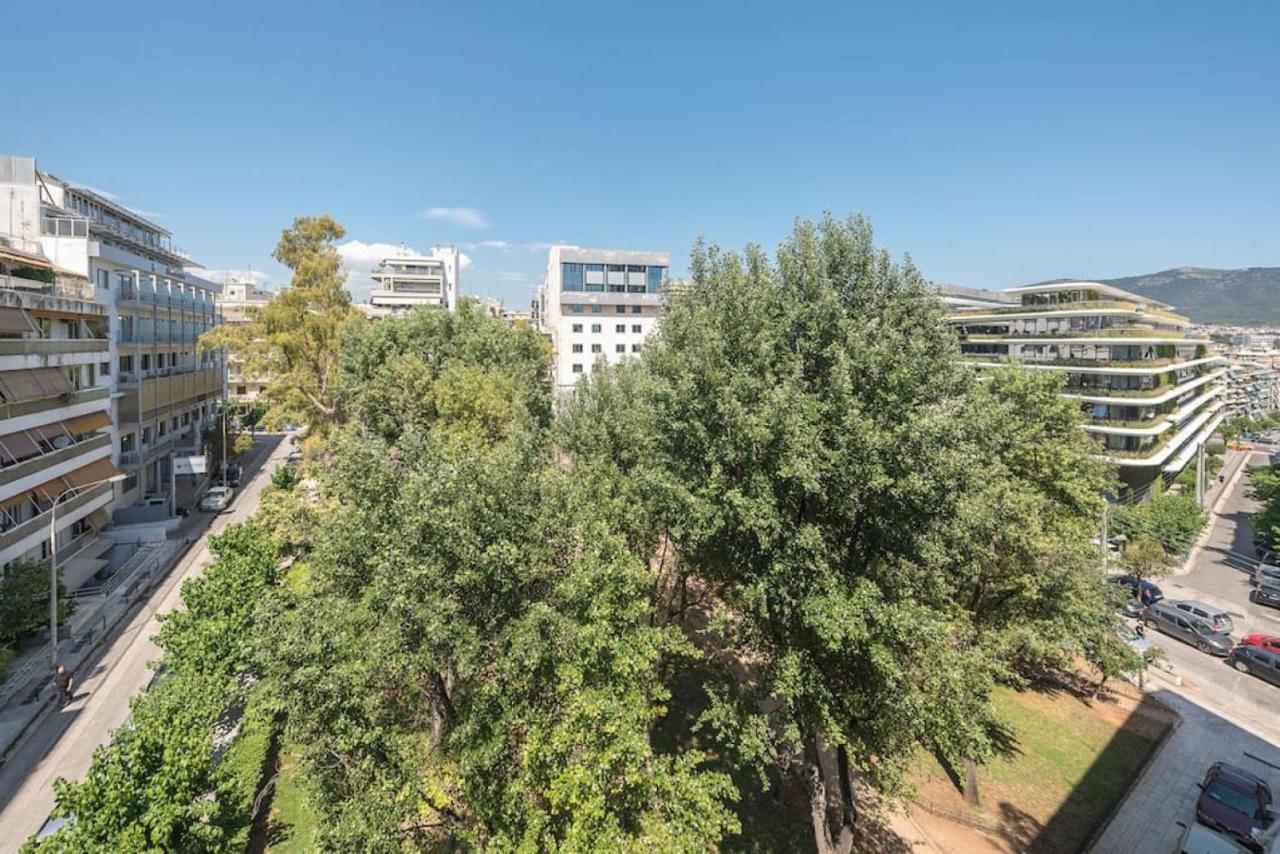 Central 3Br Apartment Next To Panormou Metro! Athen Eksteriør bilde