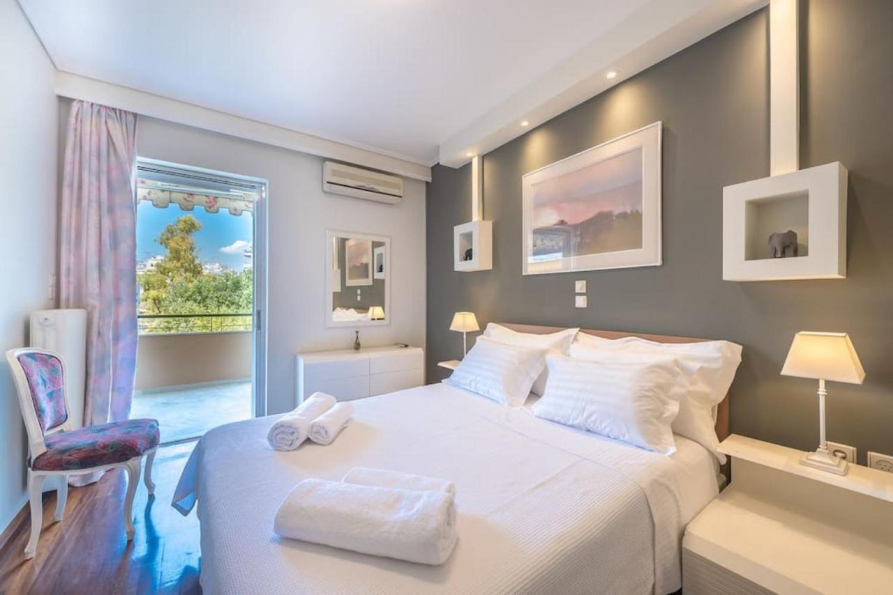 Central 3Br Apartment Next To Panormou Metro! Athen Eksteriør bilde